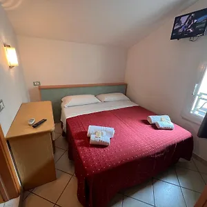 Hotel Tina